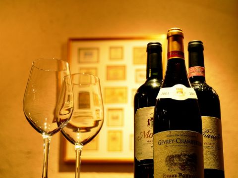 常時50種以上のワインを取り揃えております!