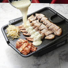 Korean Dining ハラペコ食堂 GEMSなんば店の写真2
