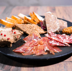 本日の加工肉料理　5種盛り合わせ