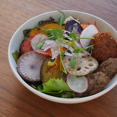 FILE特製パワーサラダ ハーフサイズ