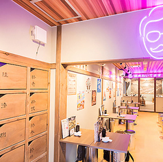 銭湯の脱衣所をイメージした店内でゆったり銭湯気分♪