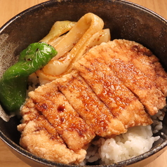 日曜日限定の隠れた名物料理「排骨飯」！