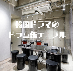 親しい友人との食事会はもちろん、テーブルを繋げることで最大18名様までの団体宴会にも対応可能です。広々としたレイアウトで、自慢のタッカンマリを囲みながら賑やかな時間をお過ごしいただけます。打ち上げや季節の集まりなど、様々なシーンでぜひご利用ください。