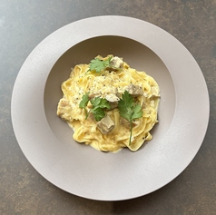 自家製ベーコンのカルボナーラ