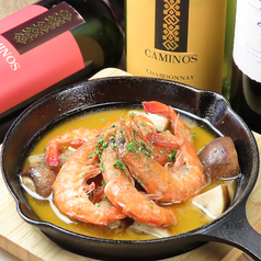 殻付き海老とマッシュルームのアヒージョ