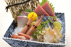 刺身盛合わせ