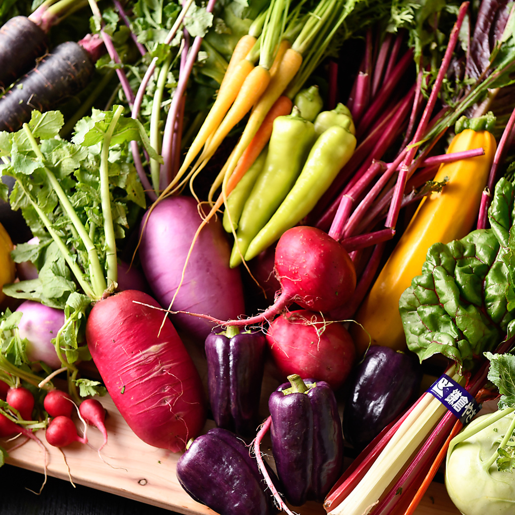 契約農家さんの彩り豊かで味わい深い鎌倉野菜を使用しております。