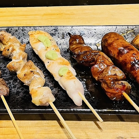 西11丁目駅より徒歩5分！旬の魚を使用した刺身や焼鳥などを楽しめる！各種ご宴会も◎