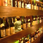 元酒屋の店長厳選の焼酎や日本酒が数多く揃ってます…