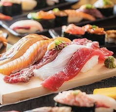 寿司 肉寿司 焼鳥 もつ鍋 食べ飲み放題 完全個室居酒屋 肉と海鮮 もてなし屋 新宿本店のコース写真