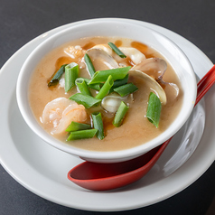 具たくさん!海鮮あんかけ豆腐