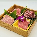 料理メニュー写真&nbsp;【箱盛り】黒毛和牛 箱盛り4種