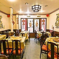 テーブル2~6名席◆ちょっとしたお食事会/友人同士/女子会でのご利用が多いお席です。