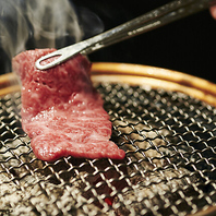 お肉を美味しく焼く炭火