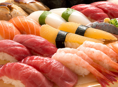職人が一貫ずつにぎる寿司食べ放題　【女性】