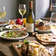 多彩なお酒と絶品料理の至福のひととき