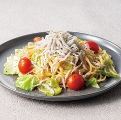 釜揚げしらすとキャベツの絶品アンチョビパスタ Whitebait & Cabbage Pasta