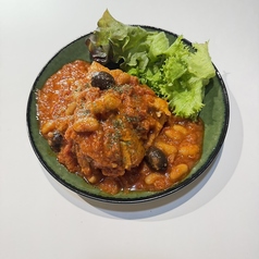 豚肉の赤ワイントマト煮込み