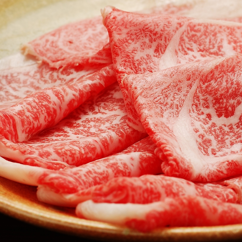 ショッピング帰りに高級な店内で美味しいお肉とお野菜食べ放題♪