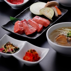 PREMIUM牛たん定食 2枚4切