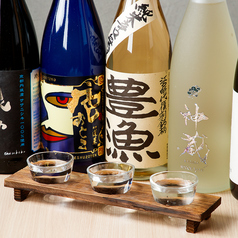 全国から取り寄せた日本酒。希少種もあるかもしれない♪