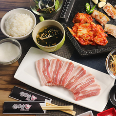 韓国料理 サムギョプサル専門店 コッテジ NU茶屋町店のおすすめポイント1