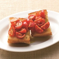 チェリートマトのブルスケッタ