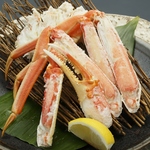 【浜茹で本ずわい蟹】当店の人気商品!!蟹本来の旨みをシンプルに味わうことができます◎