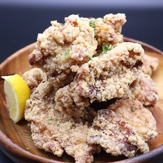 サムズの若鶏もも唐揚げ4ケ