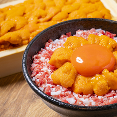 牛トロ雲丹丼