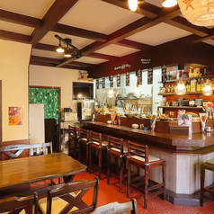 お一人様でのご利用など、気軽にお食事を楽しみたい方にぴったり◎リラックスしながらお過ごしいただけます。