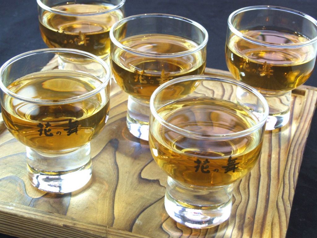 ロシアンルーレットティーで盛り上がろう！どれか１つだけ、世界最上級に苦いセンブリ茶が・・・