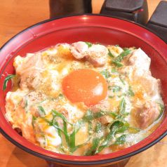 山椒と九条ねぎを加えた京風親子丼