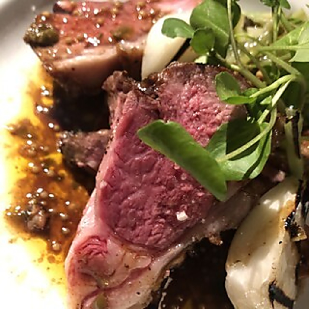 JR芦屋駅徒歩3分！直輸入ワインとイタリアン