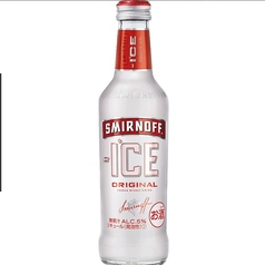 〈スミノフ〉レッド（オリジナルレモン）:Smirnoff Red