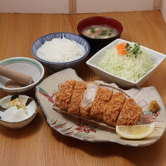 和豚もちぶたロースかつ定食【150g】