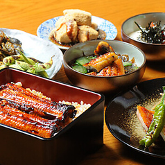 多彩なコースで宴会や食事を豊かに彩る工夫