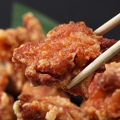 自慢の若鶏の唐揚げ ★4個入り