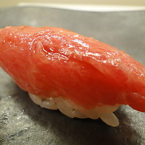 厳選された上質な食材でつくる日本料理を心ゆくまで堪能