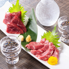 馬刺しや仙台牛など、お肉料理にもこだわっています