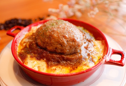 人気No.1のハンバーグ焼きカレー♪