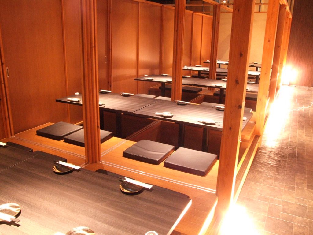大型の宴会にも◎最大で70名様までの個室もご用意できます！
