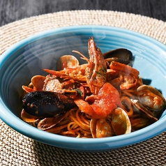海の幸の漁師風トマトソーススパゲティ“ペスカトーレ”