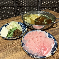 2種類の出汁が選べる　あぐー豚しゃぶしゃぶ　1人前