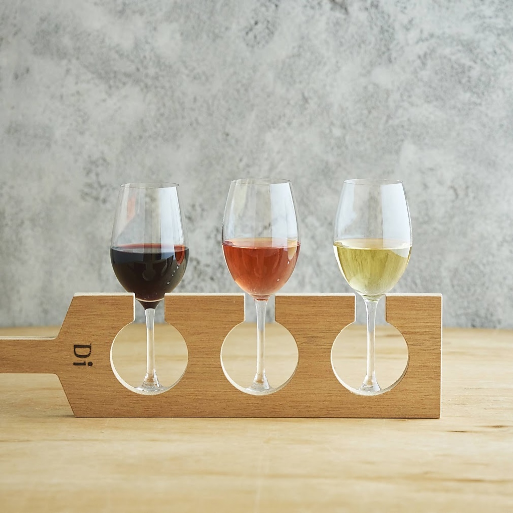 ワインで乾杯♪恋バナ持込OKです！