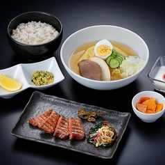 牛たん焼と盛岡冷麺定食 牛たん焼2枚4切