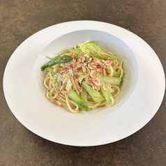 期間限定　桜えびと春キャベツのオイルパスタ