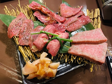 肉処 むすびのおすすめ料理1