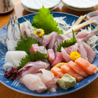 漁港直送の新鮮な魚介をご提供！活きた魚の食感と旨み◎