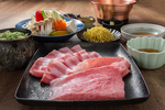 ブランド肉を贅沢に使ったお鍋はディナー1600円(税抜)～ご用意！大人数でも1人1つずつお鍋をご提供♪
